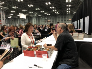 John Everson author signing Book Expo Flame Tree Press
